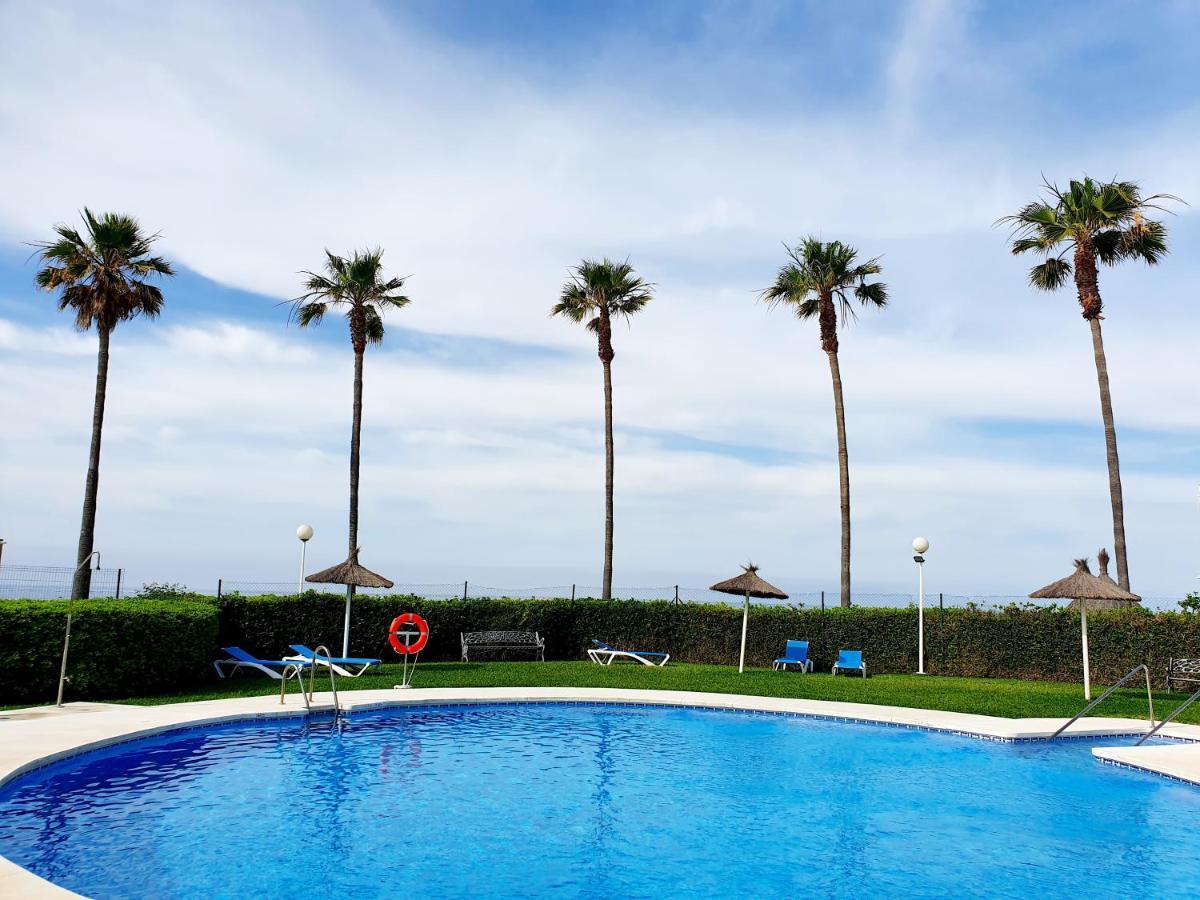 Luna Beach Seafront Marbella Dış mekan fotoğraf